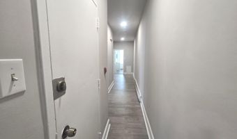 820 WYNNEWOOD Rd 2, Philadelphia, PA 19151