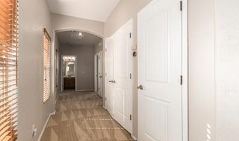 2606 E CHESTER Dr, Chandler, AZ 85286