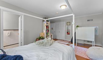 5121 BALTAN Rd, Bethesda, MD 20816