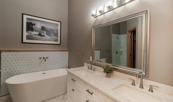 12997 Garvin Brook Ln, Apple Valley, MN 55124