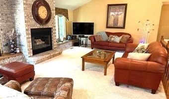 109 Sunset Dr, Algona, IA 50511