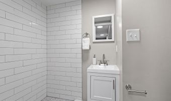 14016 BAUER Dr, Rockville, MD 20853