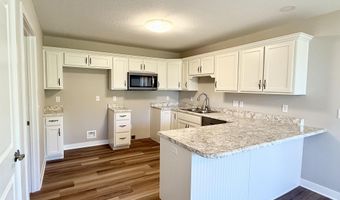 2361 Serenity Ct, Auburn, IN 46706