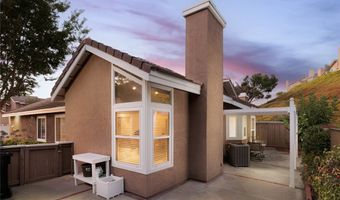 830 S Sapphire Ln, Anaheim, CA 92807