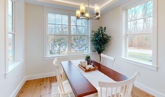 1 Longview Dr 207, Atkinson, NH 03811