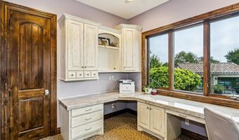 1302 E Bluestem Ct, Andover, KS 67002