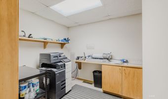 975 5th St, Elko, NV 89801