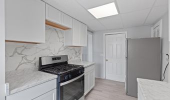 206 Ormsby St, Adrian, MI 49221