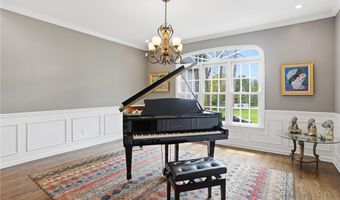 3 Cedar Rock Mdw, East Greenwich, RI 02818