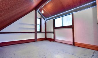110 Access Rd, Becket, MA 01223