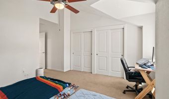 37 N Mountain Ave, Ashland, OR 97520