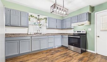 807 W Jenkins St, Advance, MO 63730
