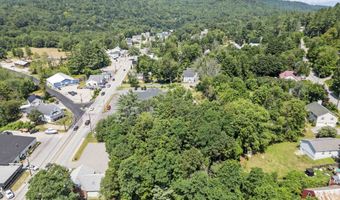 214 Lake St, Bristol, NH 03222