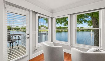 6425 Spinnaker Ln, Alpharetta, GA 30005
