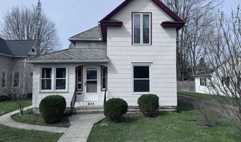423 N Johnson St, Ada, OH 45810