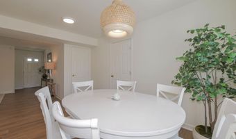 128 N Rhode Island Ave, Atlantic City, NJ 08401