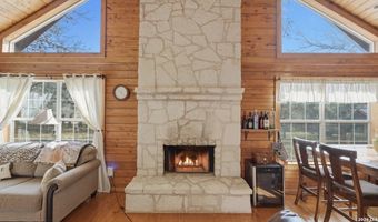 828 SHADY GROVE Ln, Adkins, TX 78101