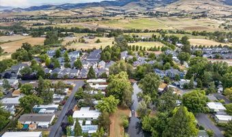 321 Clay St Spc 62, Ashland, OR 97520