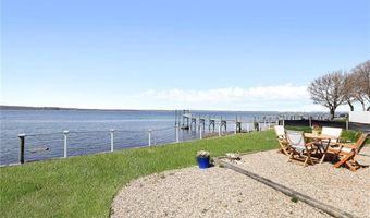 503 Seaside Dr, Jamestown, RI 02835