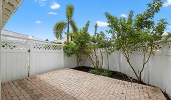 123 Aberdeen Pond Dr, Apollo Beach, FL 33572