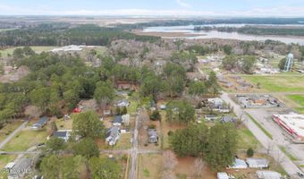 225 N 6th St, Aurora, NC 27806