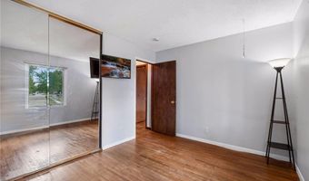 880 Whitney Dr, Apple Valley, MN 55124