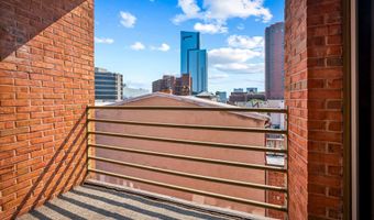 123 W BARRE St W 402, Baltimore, MD 21201