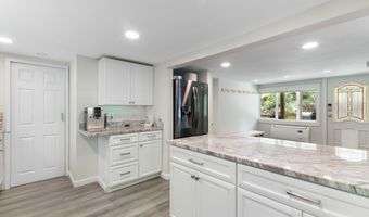 1644 Upper Dummerston Rd, Brattleboro, VT 05301