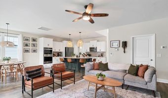 106 Fontana Lake Rd, Aberdeen, NC 28315