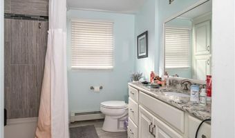 11 Secluded Ct, Cumberland, RI 02864