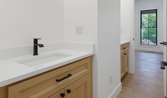713 Province Rd, Belmont, NH 03220