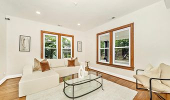 3003 20TH St NE, Washington, DC 20018