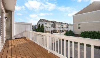 64 N Dryden Pl, Arlington Heights, IL 60004