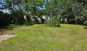 559 North St, Anoka, MN 55303