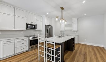 6101 BERKSHIRE Dr, Bethesda, MD 20814