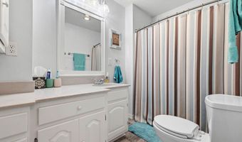 615 E Prairie Ln, Ash Grove, MO 65604