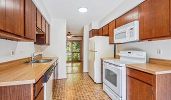 4720 DEER RUN Ct, Alexandria, VA 22306