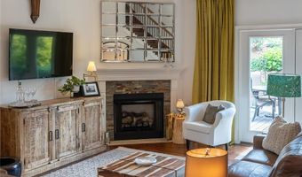 17 Asher Ln, Arden, NC 28704