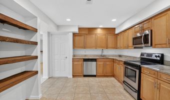 424 Q St NW A, Washington, DC 20001