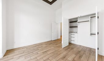 835 S 8th St, Aransas Pass, TX 78336