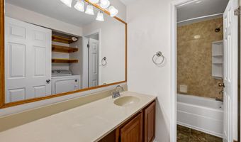 1216 INDEPENDENCE Sq, Belcamp, MD 21017