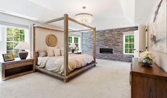 52 The Flume, Amherst, NH 03031