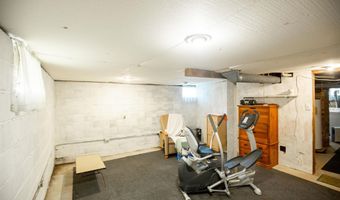 720 W State St, Algona, IA 50511