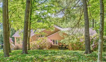 200 Robinhood Rd, Asheville, NC 28804