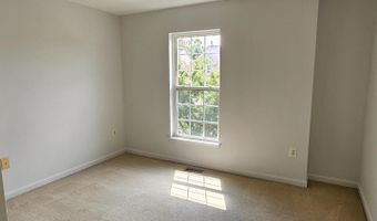 43806 TRAJANS COLUMN Ter, Ashburn, VA 20148