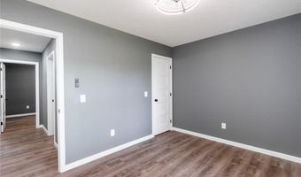 521 W Maple St, Austin, IN 47102