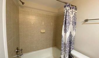 412 N ARMISTEAD St 101, Alexandria, VA 22312