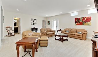 21264 FAIRHUNT Dr, Ashburn, VA 20148