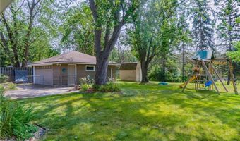 122 106th Ave NW, Coon Rapids, MN 55448