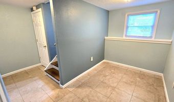 1 Jaybee Dr, Bloomfield, CT 06002